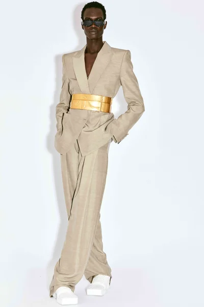 Look 23